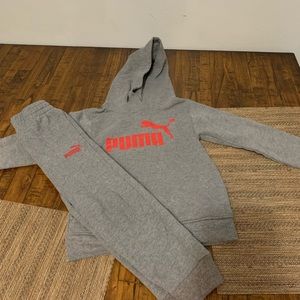 Puma hoodie and sweatpants (kids)